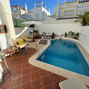 https://villa-46-hostel.hotelaalgarve.com